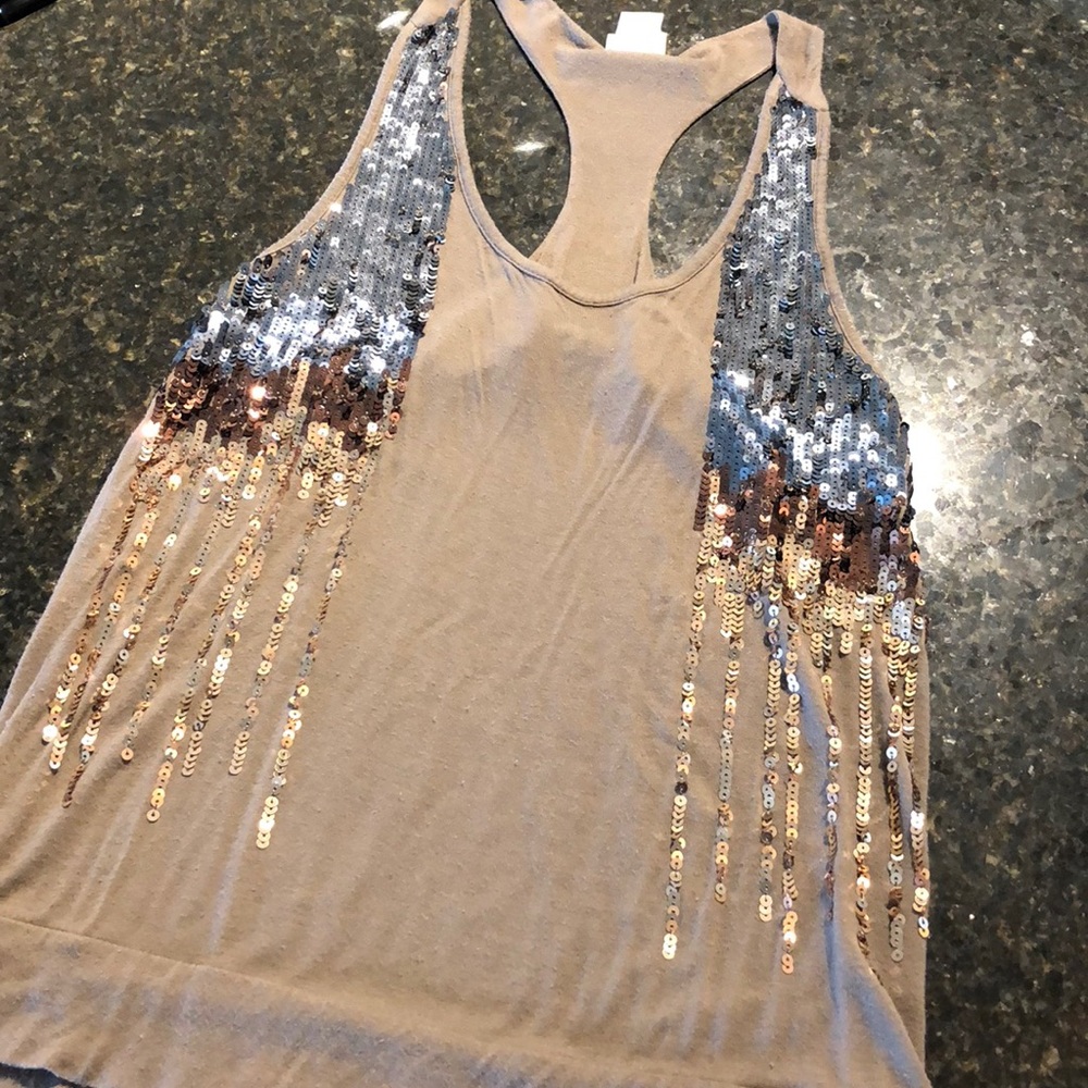 Daytrip tank
